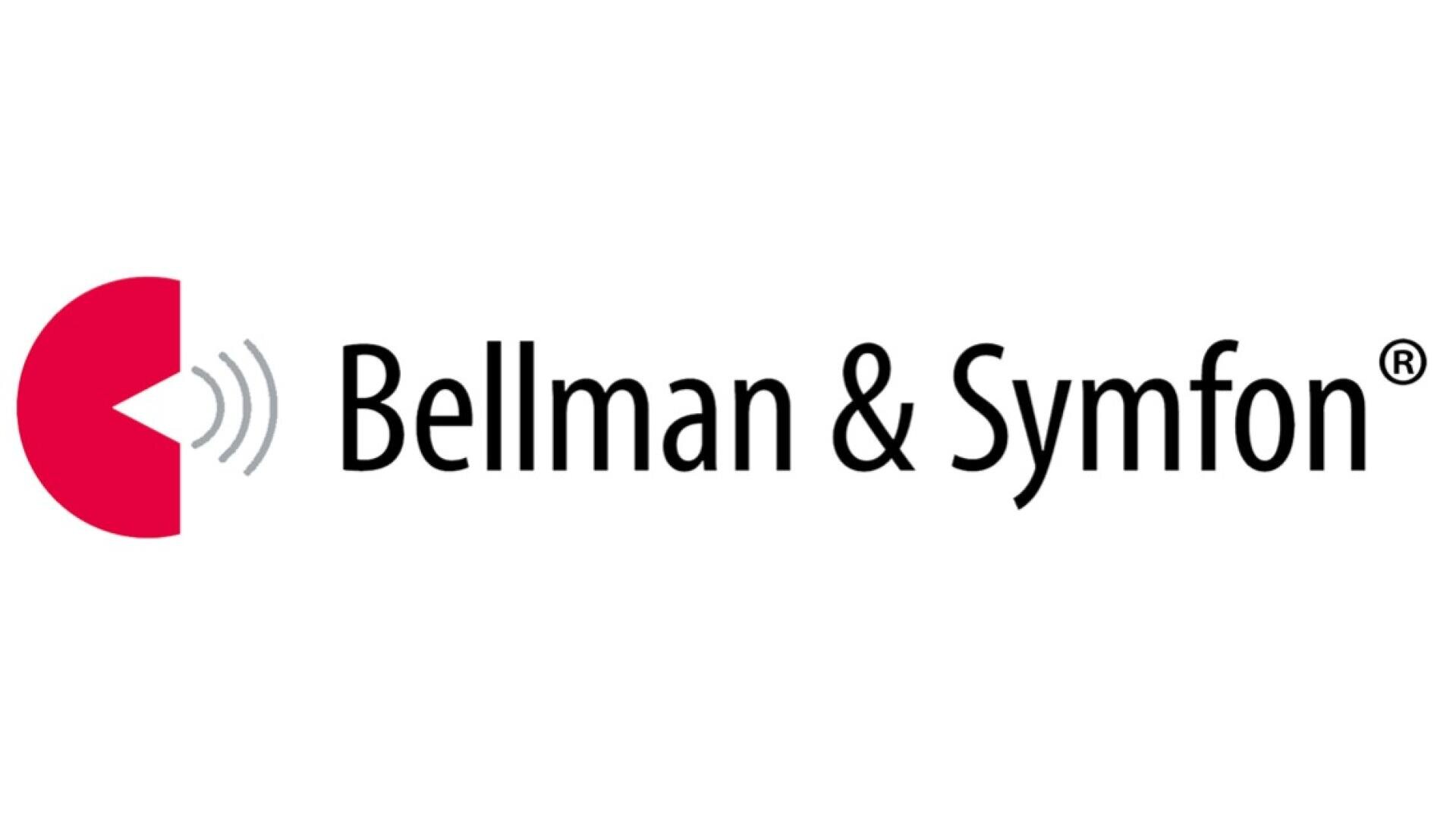 Das Logo von Bellman & Symfon zeigt einen roten Halbkreis mit drei gebogenen Linien, die Schallwellen symbolisieren, gefolgt von dem Text Bellman & Symfon® in schwarzer Schrift auf weißem Hintergrund.