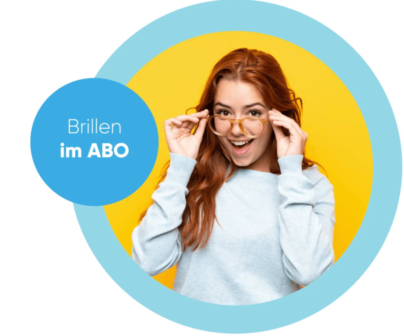 Eine junge Frau mit langen roten Haaren lächelt und rückt ihre Brille zurecht. Sie steht vor einem gelben Hintergrund. Ein blauer Kreis auf der linken Seite enthält den deutschen Text Brillen im ABO.
