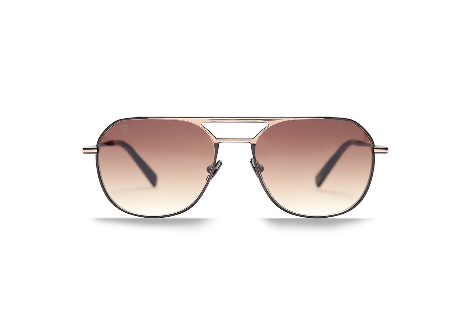 Vorderansicht einer stilvollen Pilotensonnenbrille mit dünnem Metallrahmen und braunen Verlaufsgläsern vor einem schlichten weißen Hintergrund.