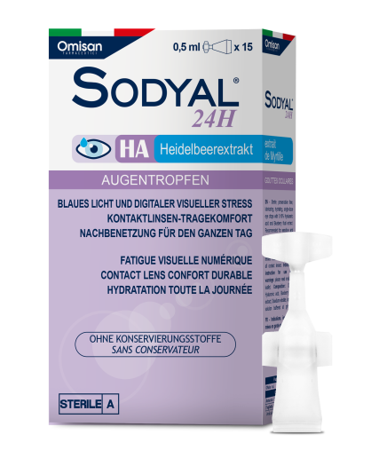 Eine Schachtel Sodyal 24H Augentropfen mit Blaubeerextrakt, beschriftet mit digitaler visueller Ermüdung, Kontaktlinsenkomfort, lang anhaltender Feuchtigkeitszufuhr und frei von Konservierungsmitteln. Neben der Schachtel ist eine klare Tropfflasche abgebildet.