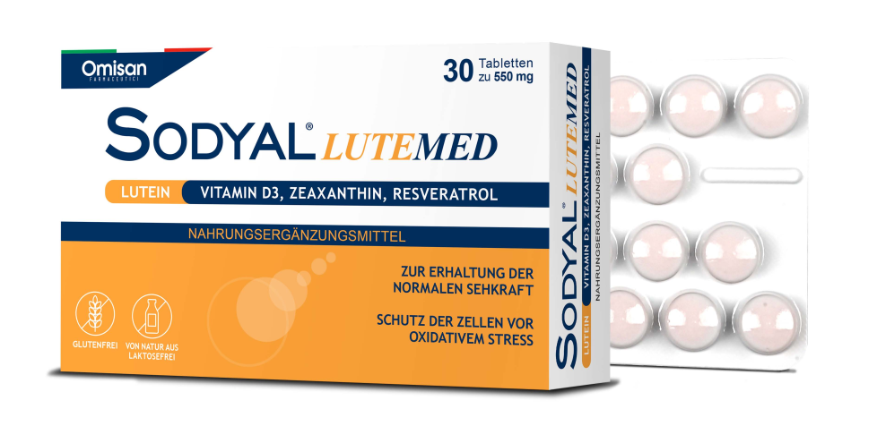 Abgebildet ist eine Schachtel mit Sodyal Lutemed Nahrungsergänzungstabletten, bei der die Blisterpackung teilweise sichtbar ist. Die Verpackung hebt Inhaltsstoffe wie Lutein, Vitamin D3, Zeaxanthin und Resveratrol hervor.